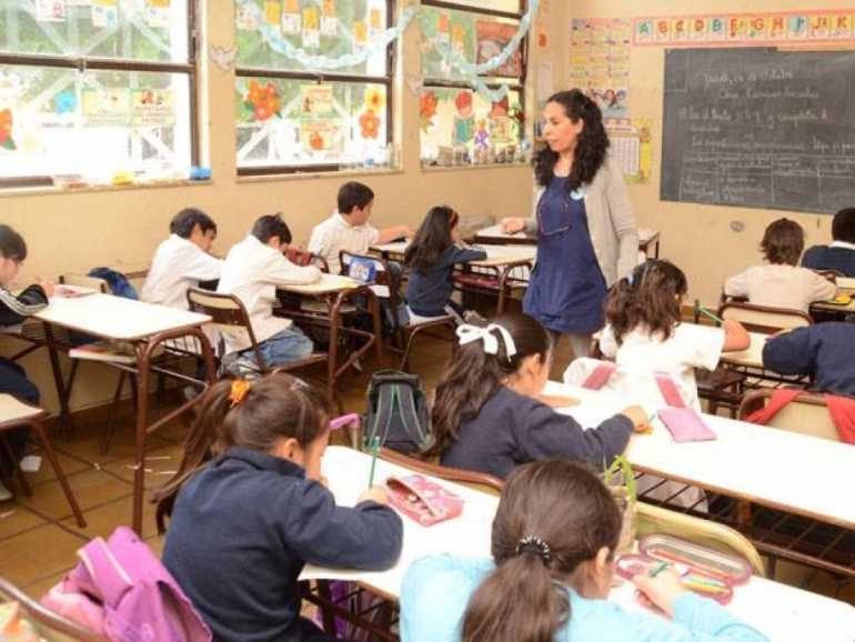 Conflicto docente: La Justicia rechazó el pago de un premio para maestros que no pararon