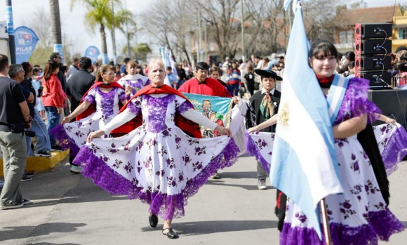 El intendente Achával encabezó los festejos por las patronales de Manuel Alberti