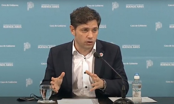 Kicillof adelantó que abrirán los shoppings si siguen en baja los casos de COVID