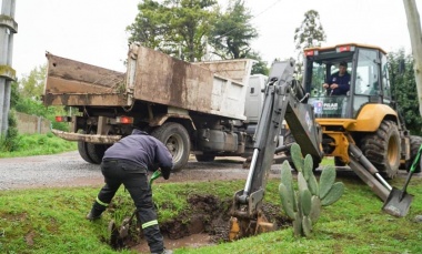 Ante la alerta por tormentas, el Municipio despliega cuadrillas en las localidades