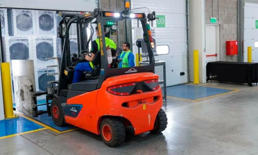 El cierre de Whirlpool genera más despidos en empresas de Pilar