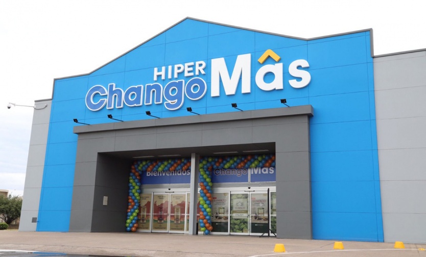 Walmart Pilar oficializa el cambio de marca y ahora es “Hiper ChangoMAS”