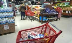 En septiembre cayeron 13,1% las ventas en los mayoristas, 0,8% en los supermercados