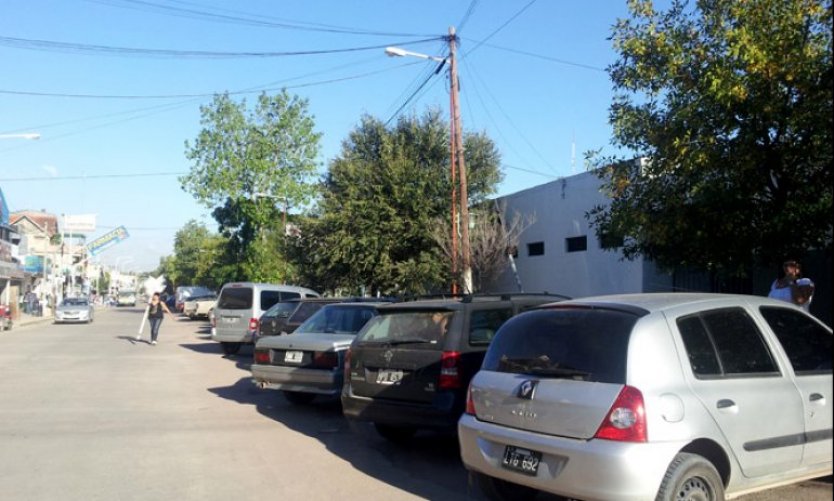 Con algunas quejas, se prepara el desembarco del estacionamiento medido en Del Viso