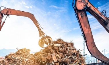 Qué ofrece Global Sur en logística con maquinaria pesada