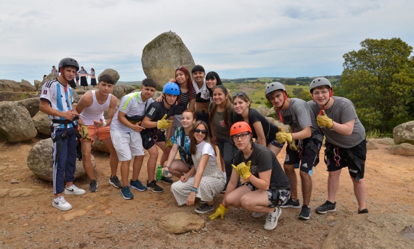 Más de 1.200 estudiantes de Pilar participaron de los viajes financiados por la Provincia