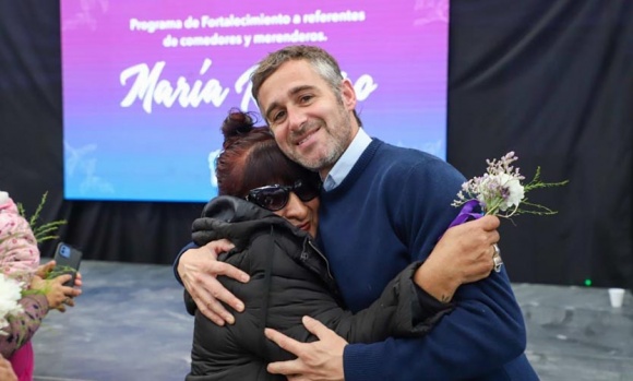 El intendente Achával reconoció la labor de las mujeres del programa María Romero