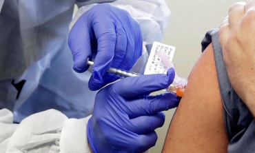 Suben los casos de coronavirus: se registraron 17.646 afectados en el país
