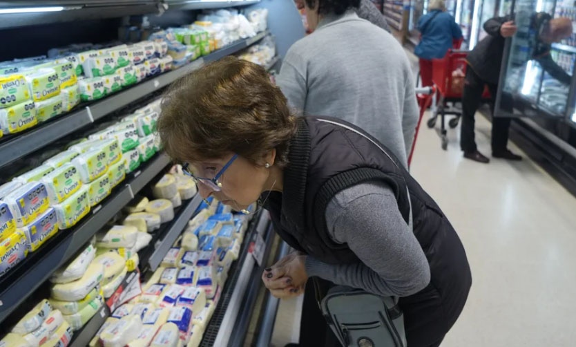 Se dispara el precio de los alimentos y vuelve a empujar a la inflación al alza