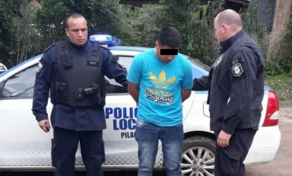 Detienen a delincuente que había asaltado a un hombre en la calle