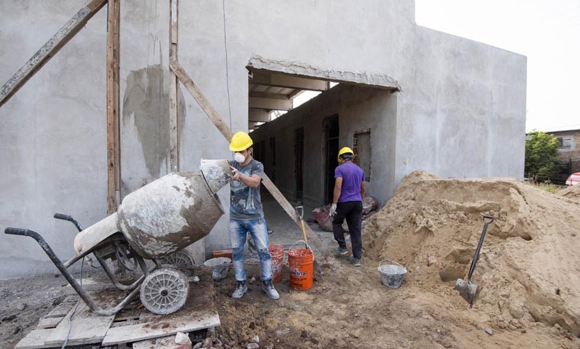 Continúa la construcción de un nuevo centro de salud en Derqui