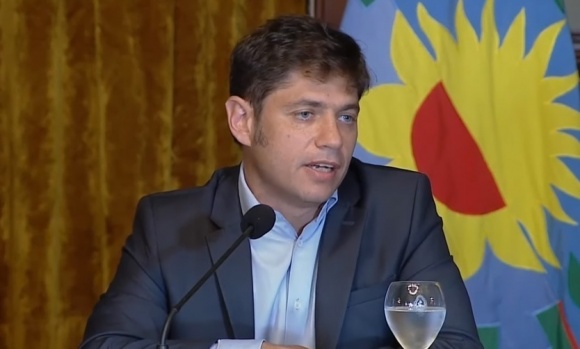 Kicillof negó que su esposa le haya ofrecido vacunarse a Sarlo