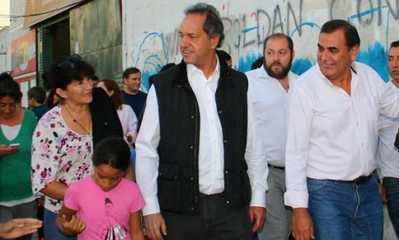 Daniel Scioli llega a Pilar para lanzar la lista de precandidatos que lidera José Molina