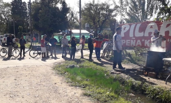 Sindicato de Camioneros continúa llevando ollas populares a distintas localidades