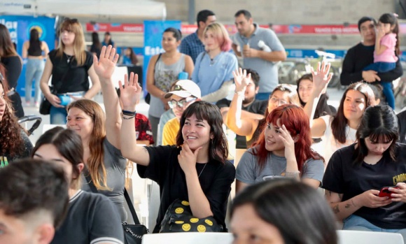 El Municipio llevó a cabo en el Club Derqui una jornada de inserción laboral