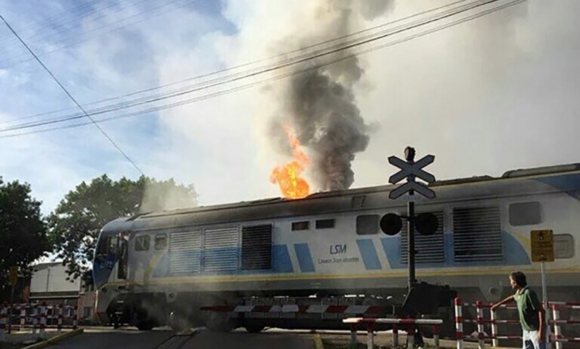 Un incendio en una locomotora del Tren San Martín generó demoras en el servicio