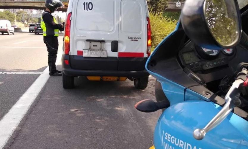 Mil conductores sancionados por alcoholemia y 370 por "tapa patente"