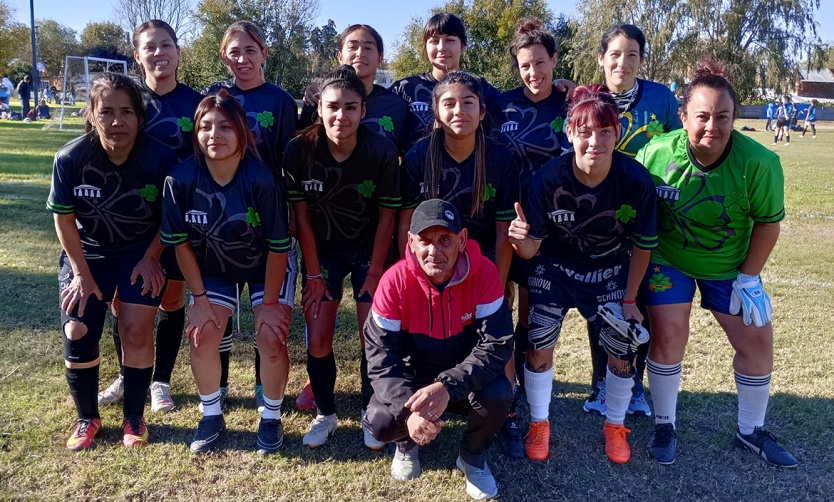 Fútbol Femenino: Pilar City y Alfa Dos, los líderes de una Liga muy pareja