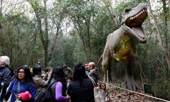 El Parque Pilar Jurásico se despide del público este fin de semana