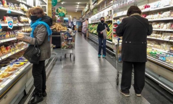 Las ventas minoristas cayeron por quinto mes consecutivo, según la CAME