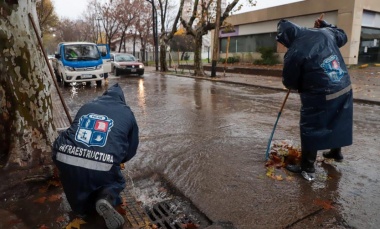Ante las lluvias, el Municipio despliega equipos de limpieza en las localidades