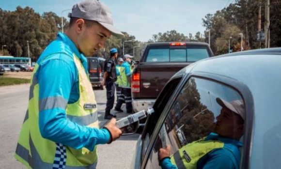 Lanzan el operativo “Invierno sin alcohol” en rutas bonaerenses