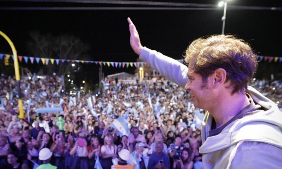 Carnavales: “La provincia siempre va a acompañar las fiestas populares", destacó Kicillof