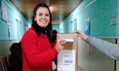 Natalia Espasa encabezará la lista del Frente de Izquierda en Pilar