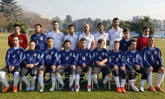 Pilarenses integran la Selección de Futsal Síndrome de Down y piden ayuda para ir al Mundial en Brasil