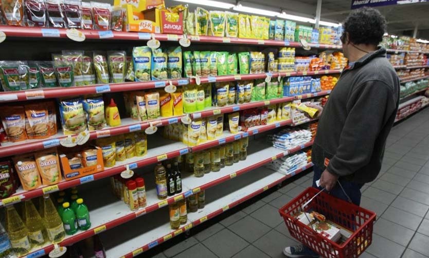El Gobierno busca cerrar un acuerdo para estabilizar los precios de los alimentos