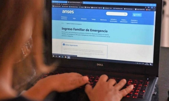 Anses analiza extender el bono de 10 mil pesos más allá de mayo