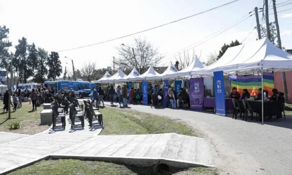 Llega un nuevo operativo para hacer trámites y asesoramiento en los barrios