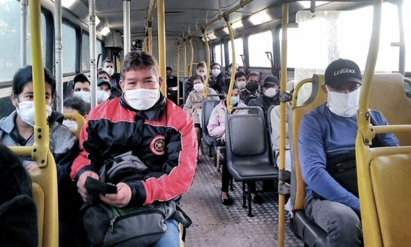 Desde hoy, no habrá límite de ocupación en el transporte público