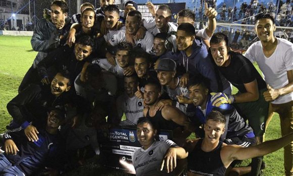 Batacazo histórico: Real Pilar eliminó a Vélez de la Copa Argentina