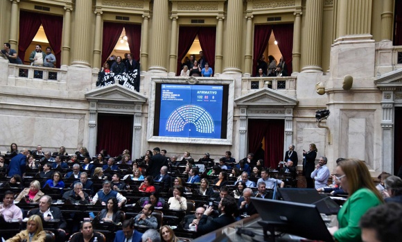 Cecilia Moreau celebró la aprobación en Diputados de proyectos para crear cinco universidades públicas