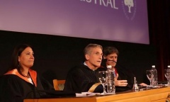 La Universidad Austral inauguró el año académico con un llamado a “educar para la verdad y la paz”