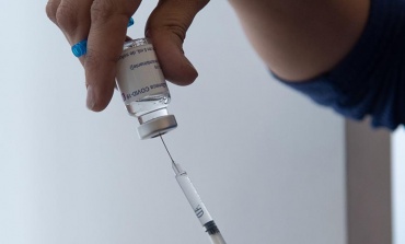 Covid: el gobierno nacional no descarta que la vacuna sea obligatoria