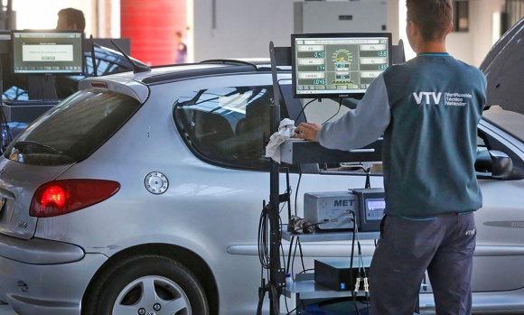 Alertan por estafas en el trámite de la VTV