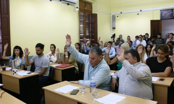 Se sigue partiendo el bloque de Juntos por el Cambio