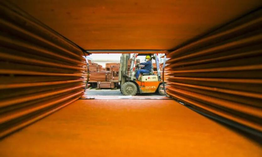 El empleo privado sigue en caída, mientras crece el número de monotributistas