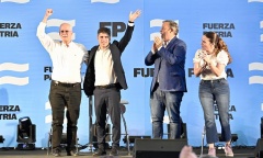 Kicillof en el cierre de campaña de Fuerza Patria: 