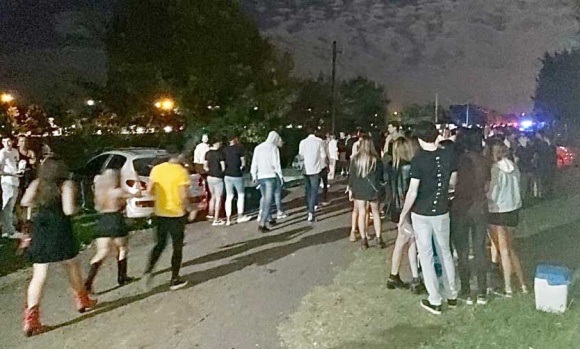 El Municipio desarticuló una masiva fiesta clandestina