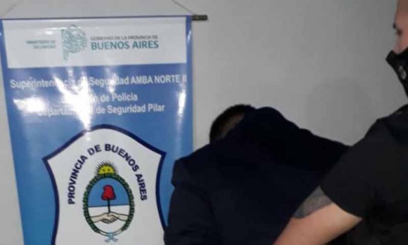 Mecheros robaron ropa de un local: un detenido