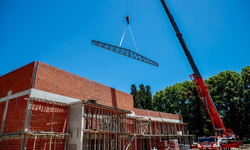 Un paso más en la construcción del nuevo edificio de la Universidad Nacional de Pilar
