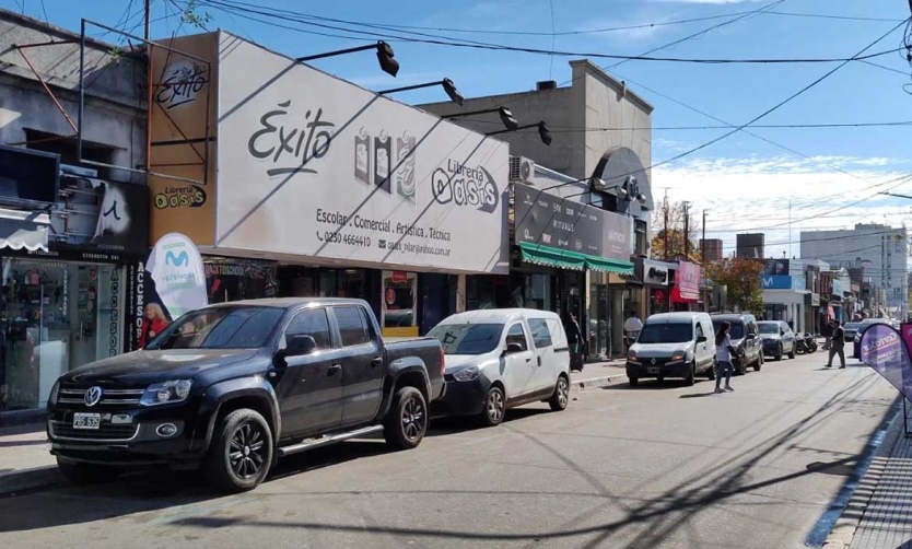 Las ventas minoristas en Pilar siguen cayendo con fuerza