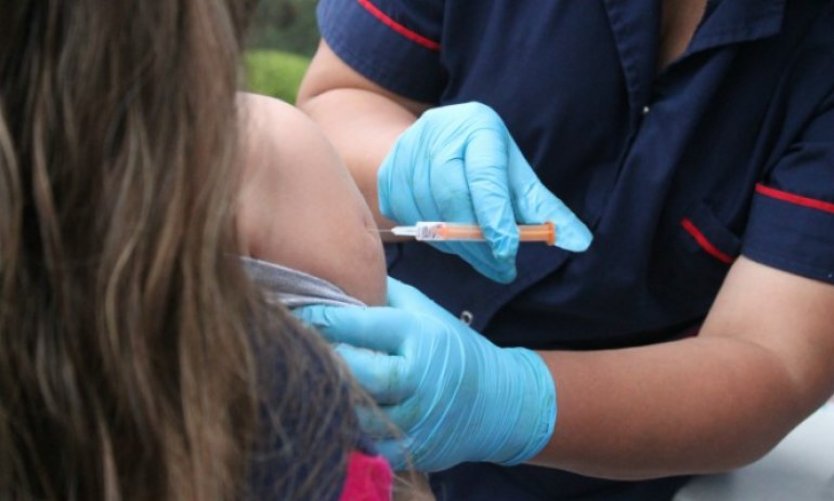 Salud insiste en la importancia de cumplir con el esquema de vacunación obligatorio